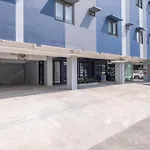 Gold Hotel Simpang Lima